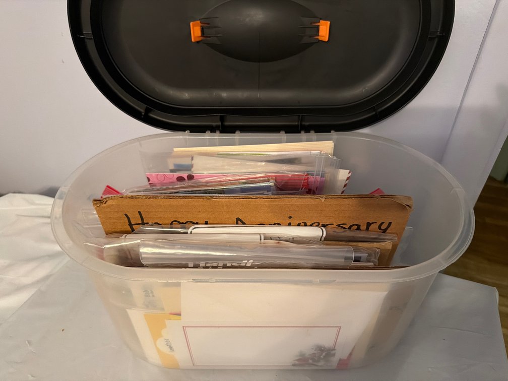 Tote with Greeting Cards