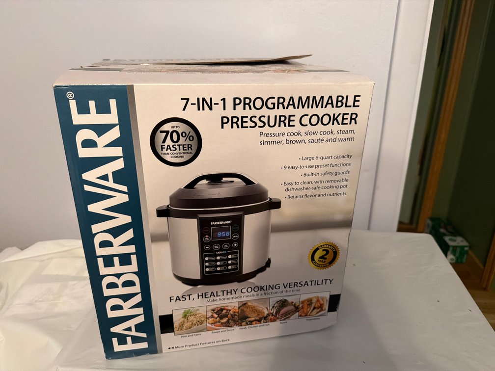 Faberware Pressure Cooker-New in Box