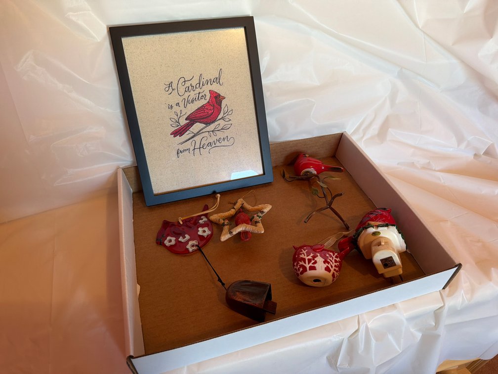 Cardinal Picture, Knickknacks, Bell, & More
