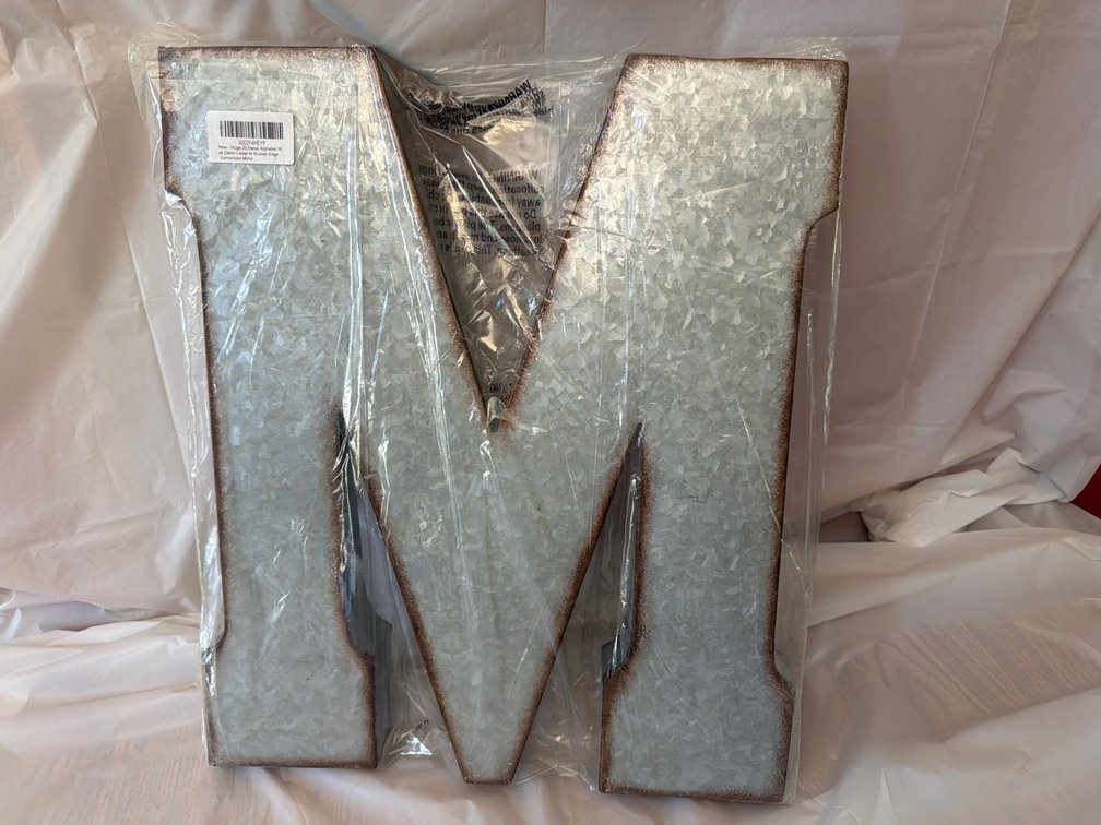 20” Metal Letter “M”