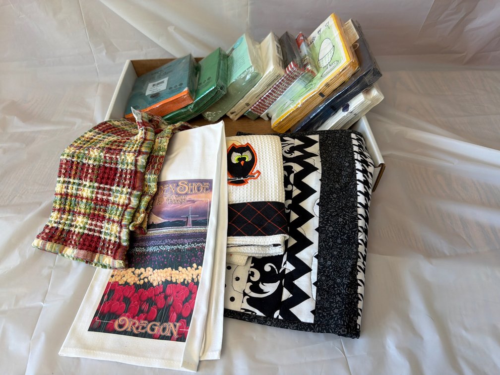 Paper Napkins & Dish Towels