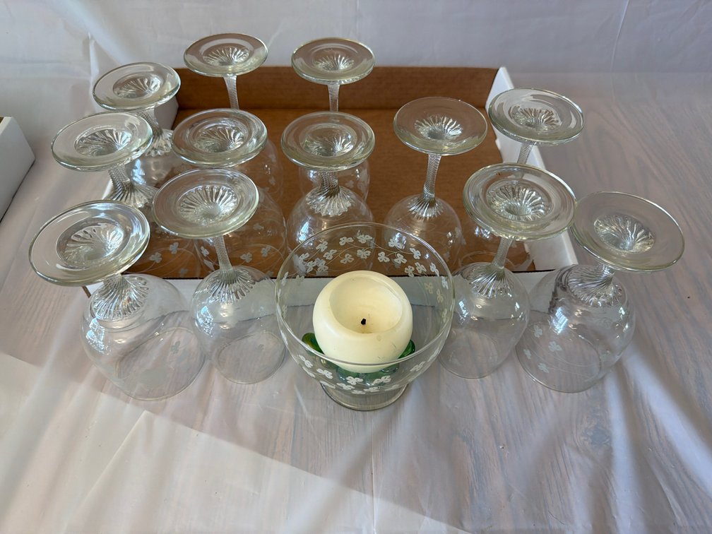 2 Sets of 6 Wine Glasses and Serving Dish