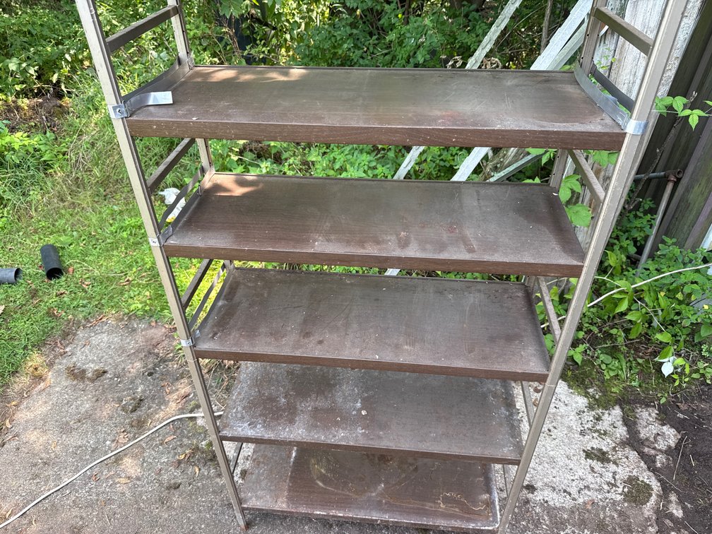 5’ Metal Shelving Unit