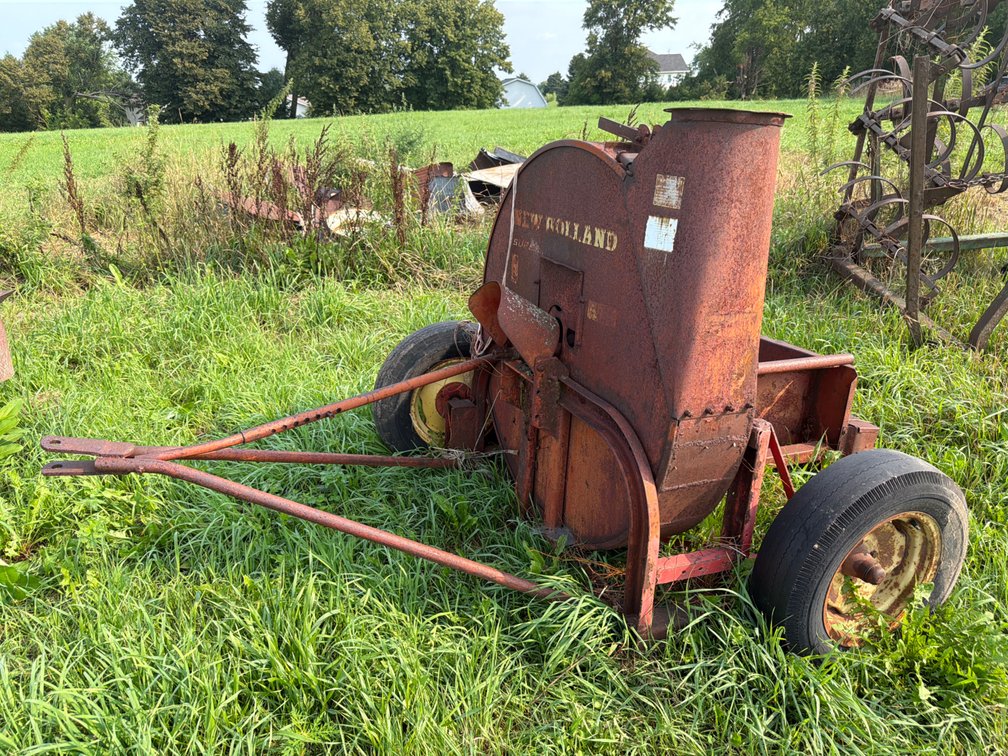 New Holland Super 23 Blower