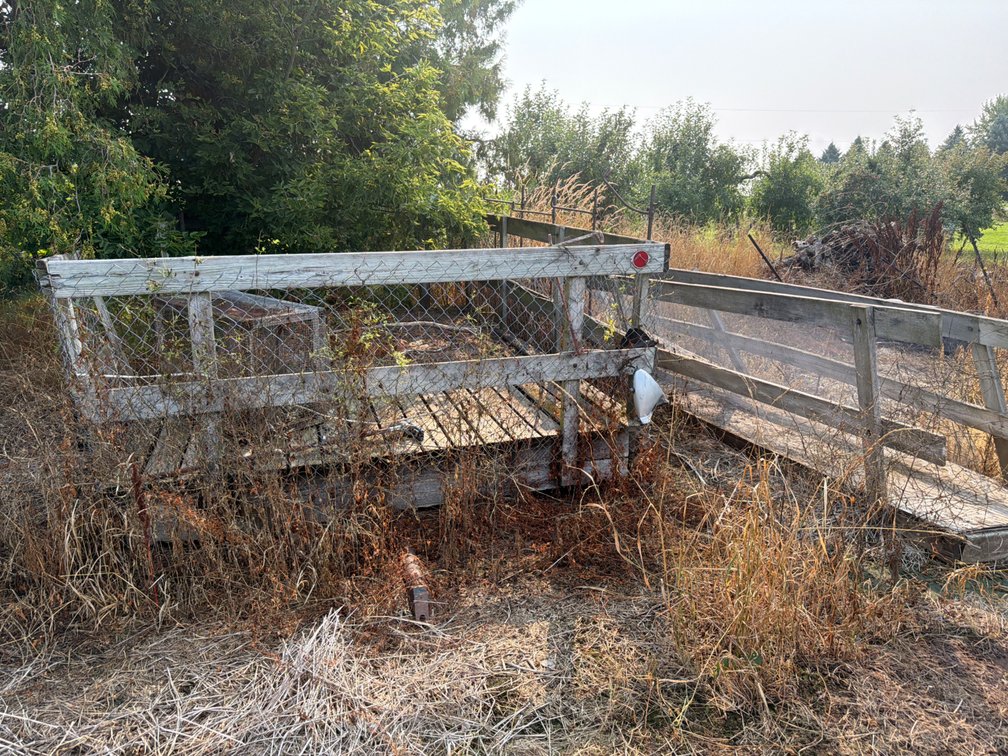 Fishing Raft and Ramp- Unknown Size