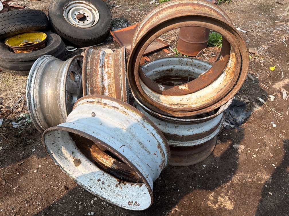 Truck Tire Rims-6 at different sizes