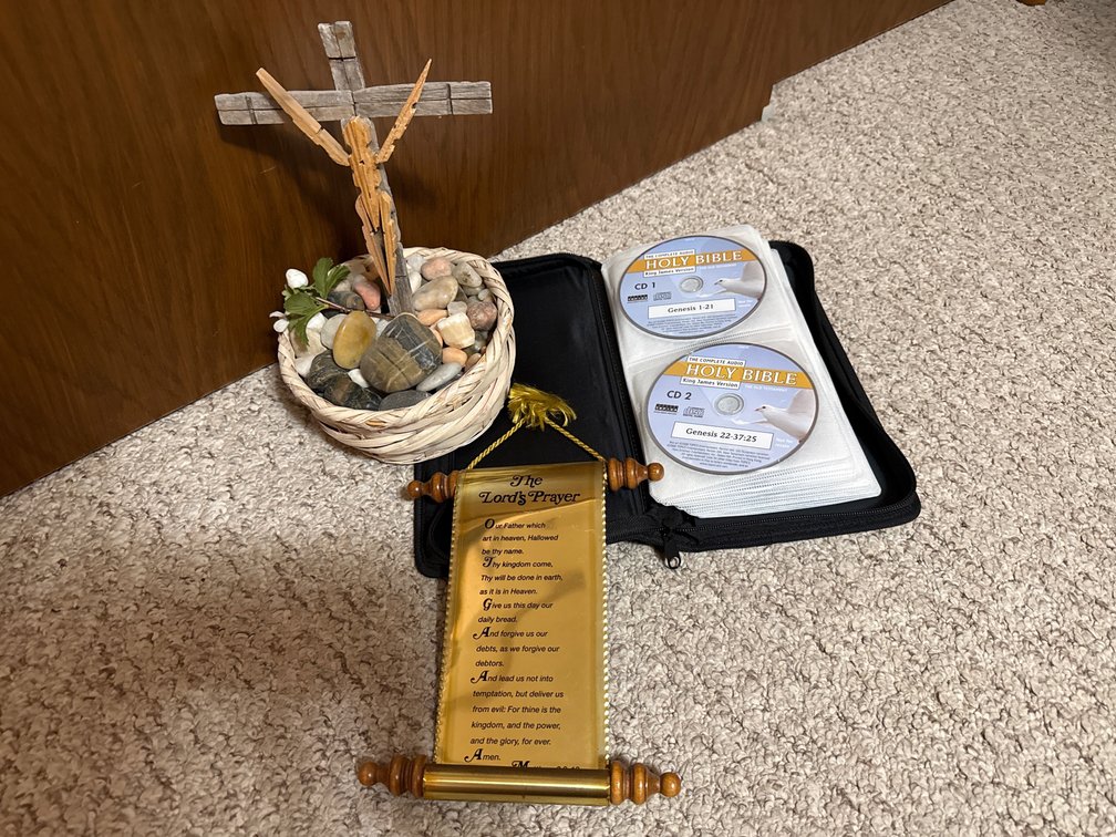 Biblical Audio CD’s & Religious Decor