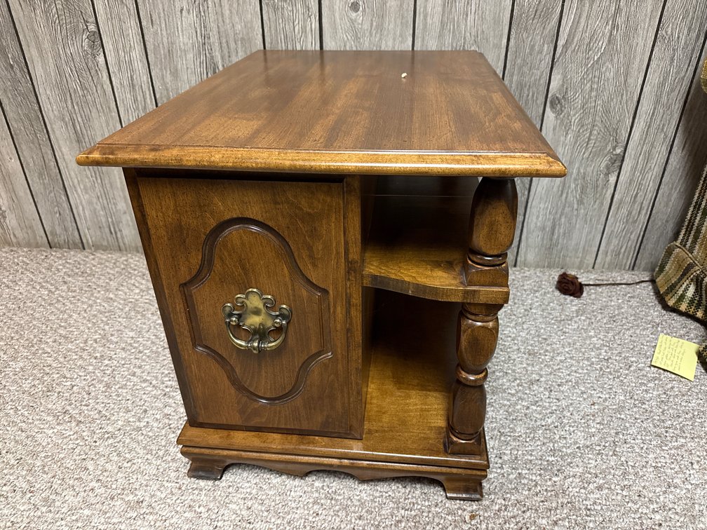 End Table 21”x27”x20”