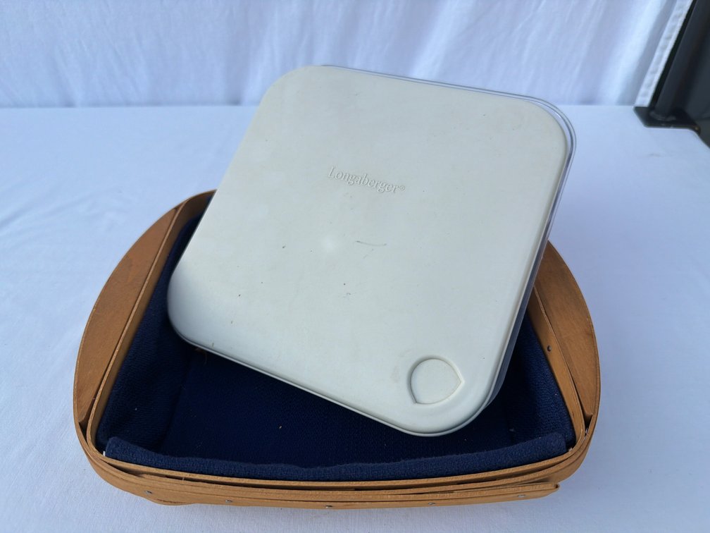 11 X 9.5 Longaberger Basket