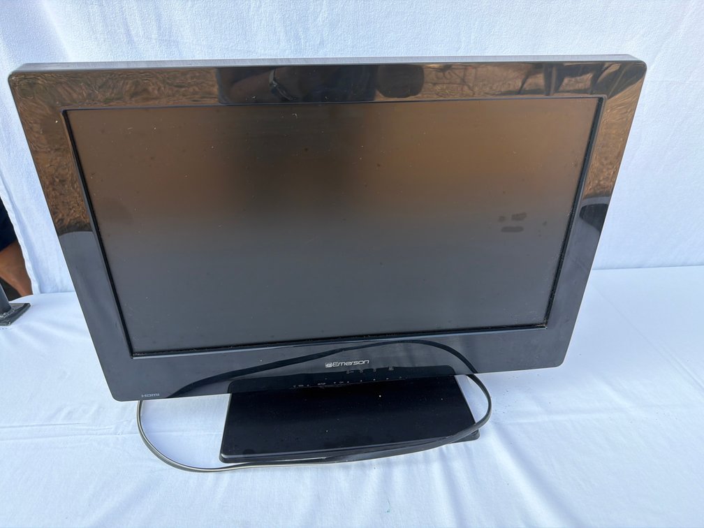 18” Funai TV