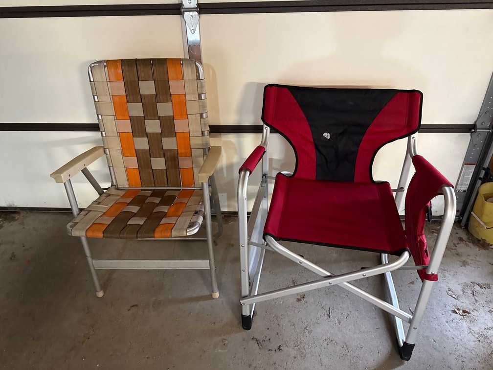 2 Lawn Chairs