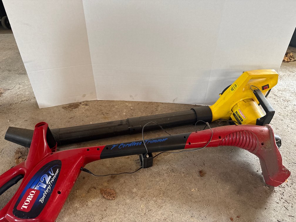 Toro 12v Battery Trimmer, Leaf Blower- Small Cracks (see pictures)