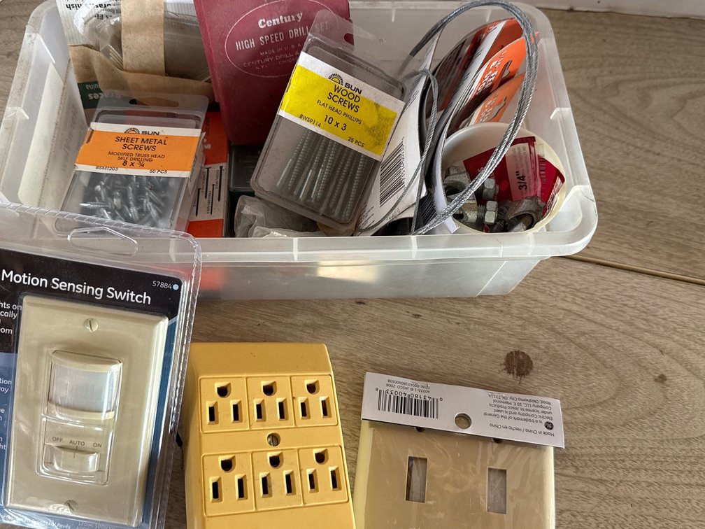 Tote of Miscellaneous Hardware, Electrical Drill Bit Screws