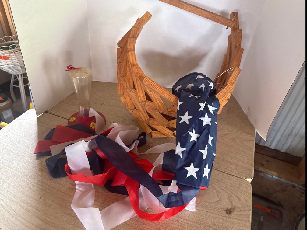 Wind Sock Hanging Basket, Hummingbird Feeder