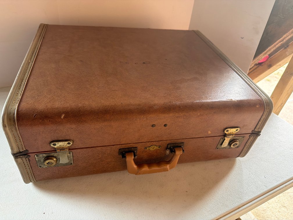 Vintage Suit Case