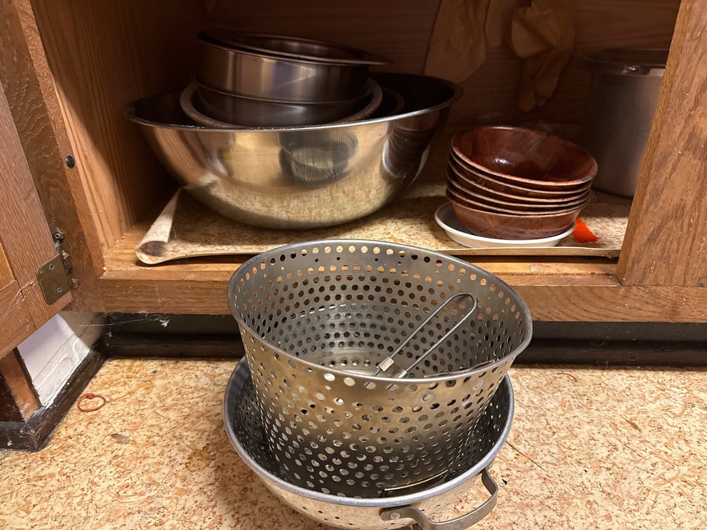 Mixing Bowls, Strainers