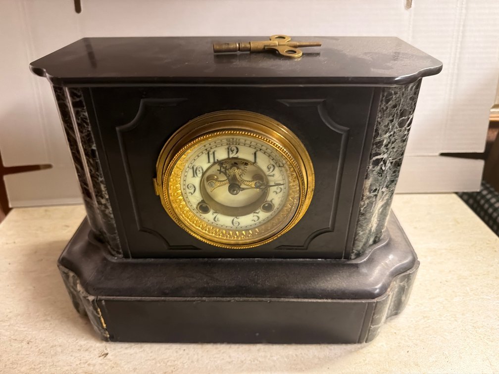Vintage Mantle Clock