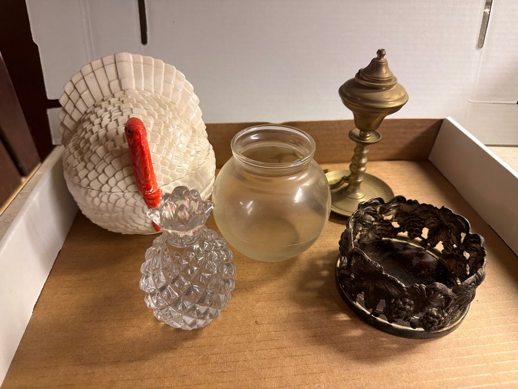 Candle Holder, Knickknacks, Vintage Brass Whale Oil Finger Lamp