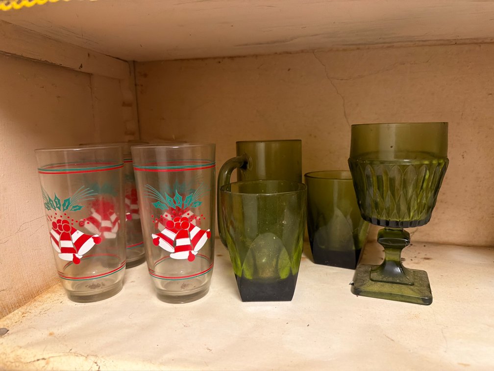 Set of 4 Holiday Glasses, Green Glassware