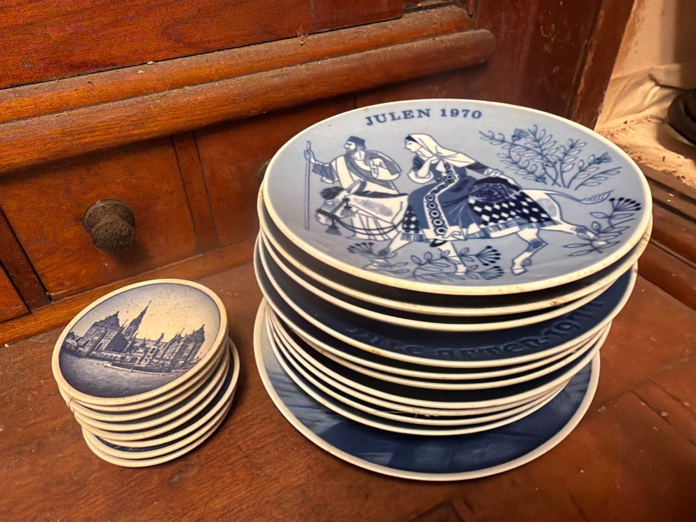 Series of Collector Plates