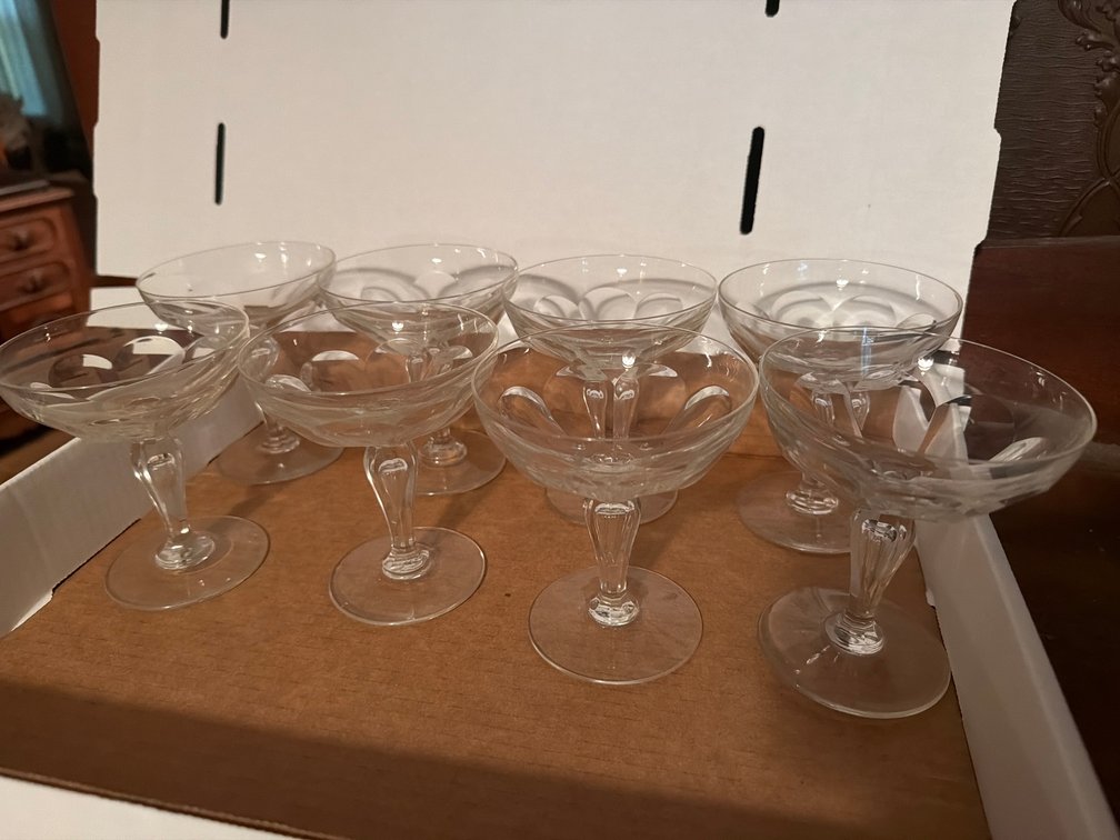 8 Crystal Stemmed Dessert Cups