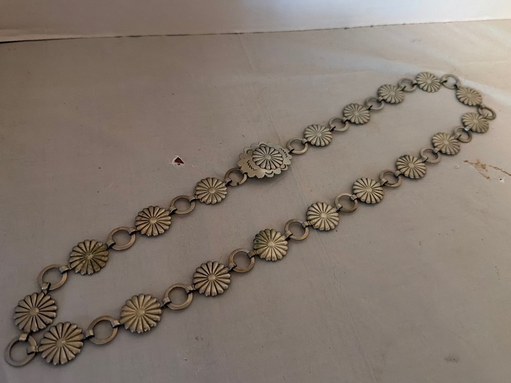 Silver Tone Conch Belt