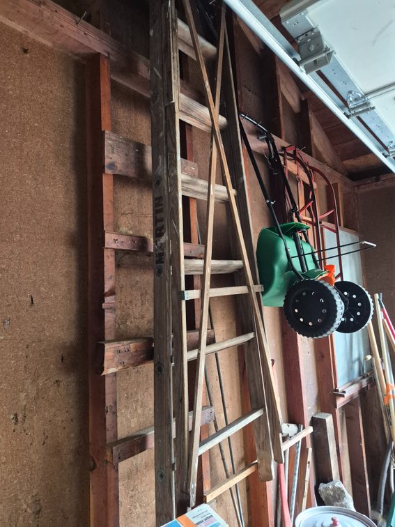 Wood Ladder-8 Feet