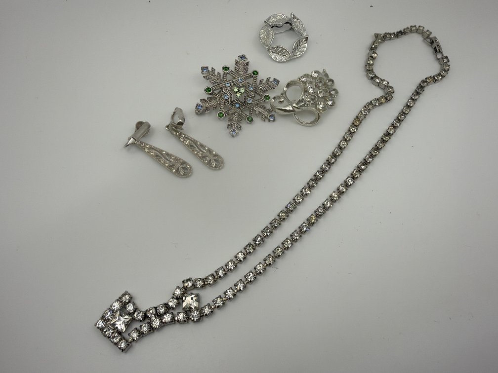 Broaches, Clip On Earrings, Necklace