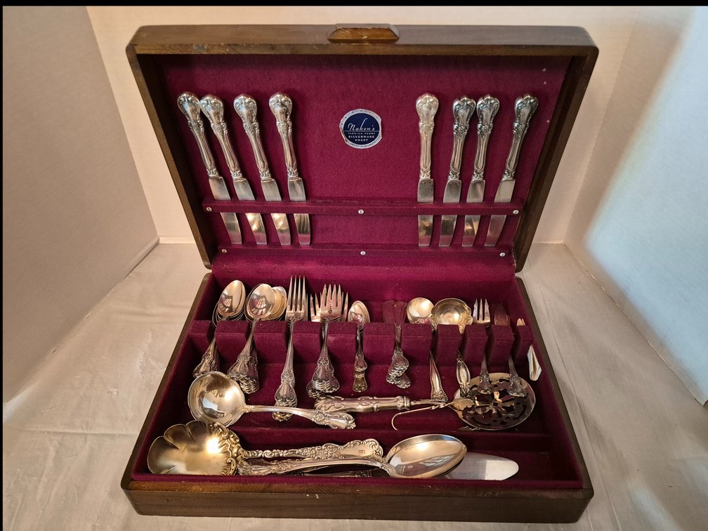 Towe Sterling Silver Old Master Silverware & Other Miscellaneous Pieces That Are Not Sterling