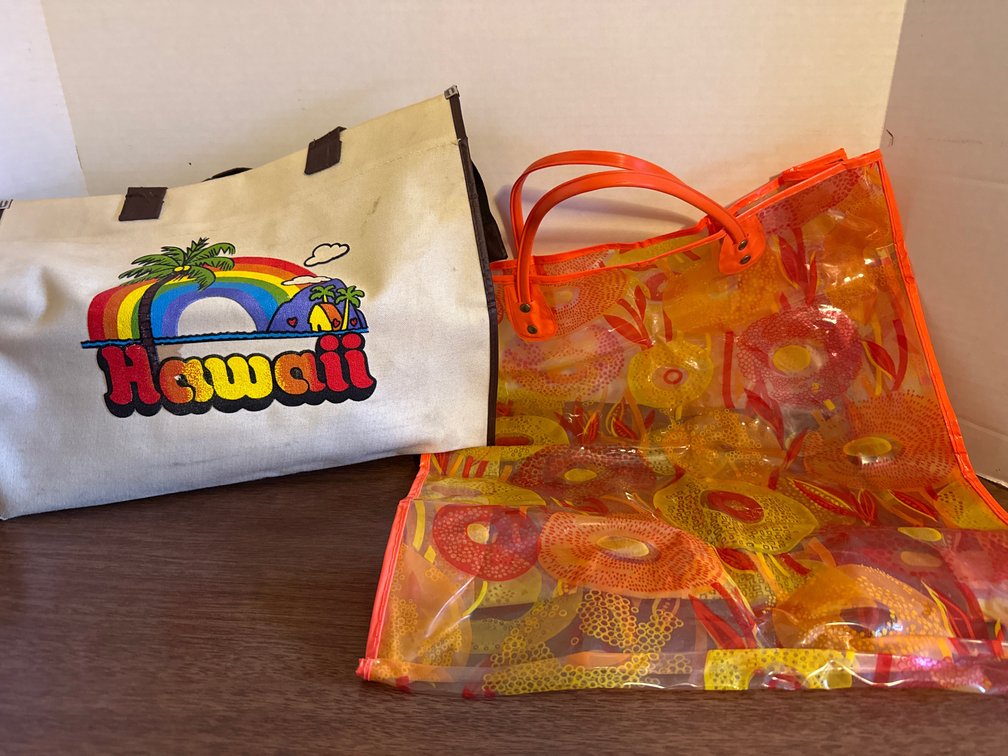 2 Hand Bags