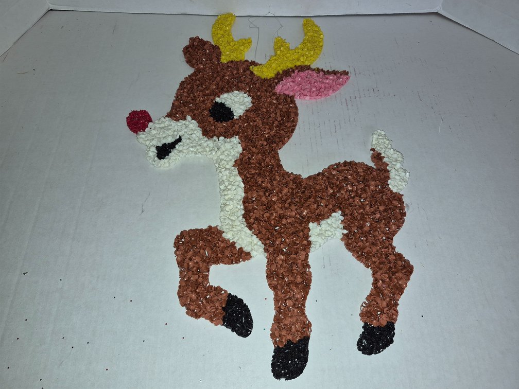 Popcorn Plastic Rudolph