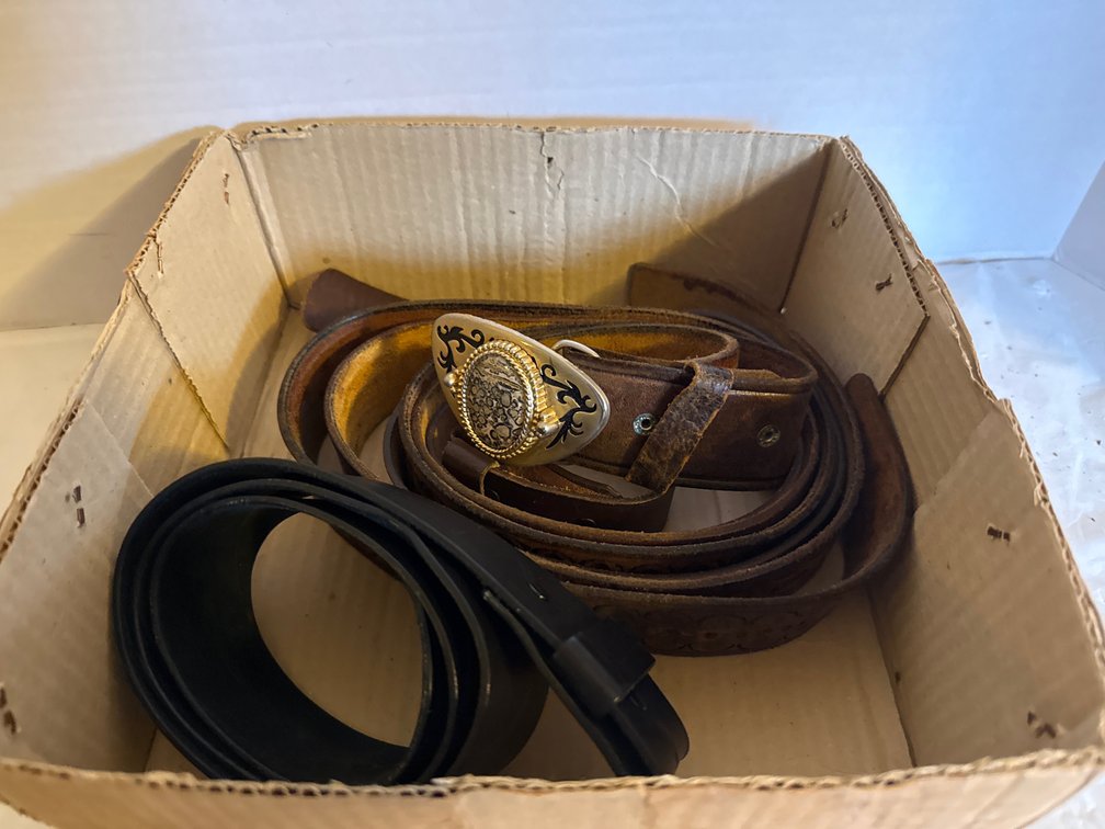 Men’s Belts With - Belt Buckle
