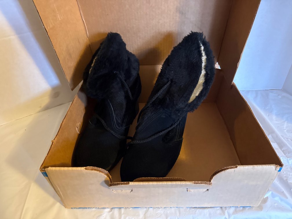 Snowland Cold Weather Boots-Size 10