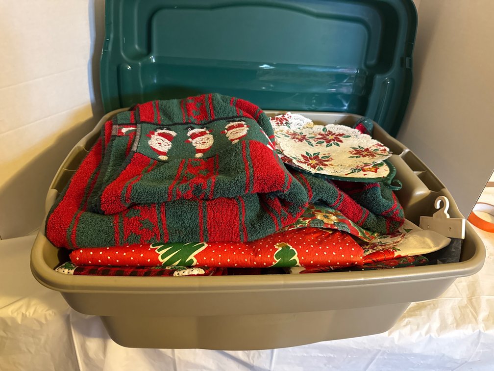 Tote Of Holiday Towels, Hot Pads, Place Mats