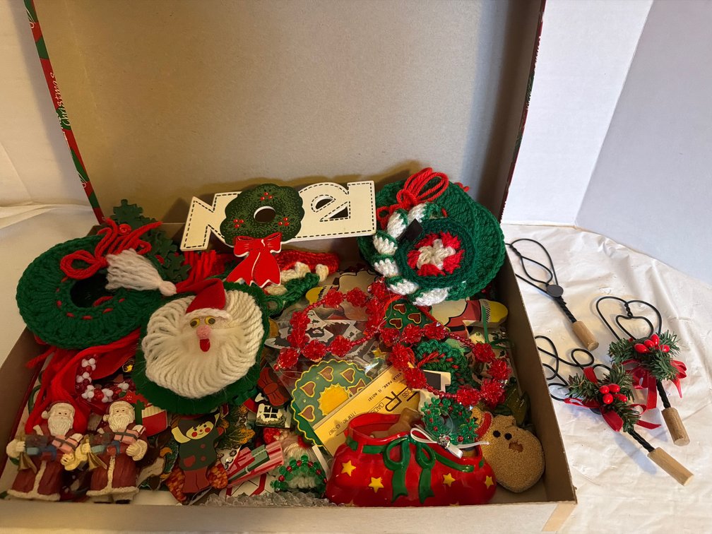 Box of Holiday Magnets