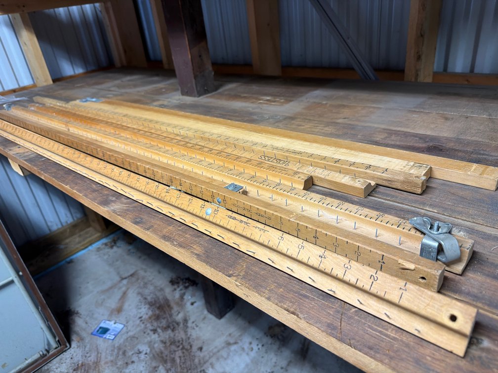 Curtain Stretcher