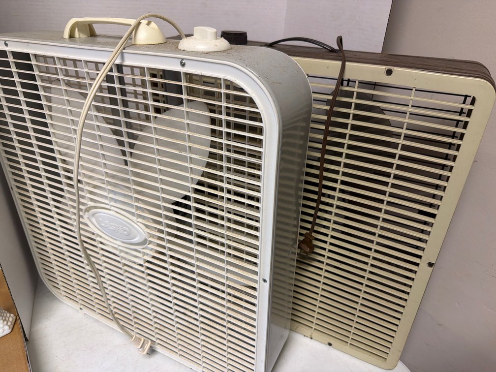 2 Box Fans - Working