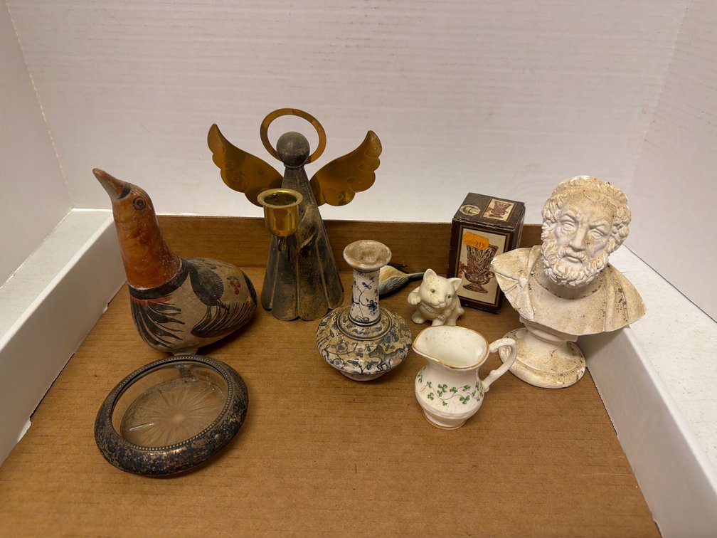 Knickknacks