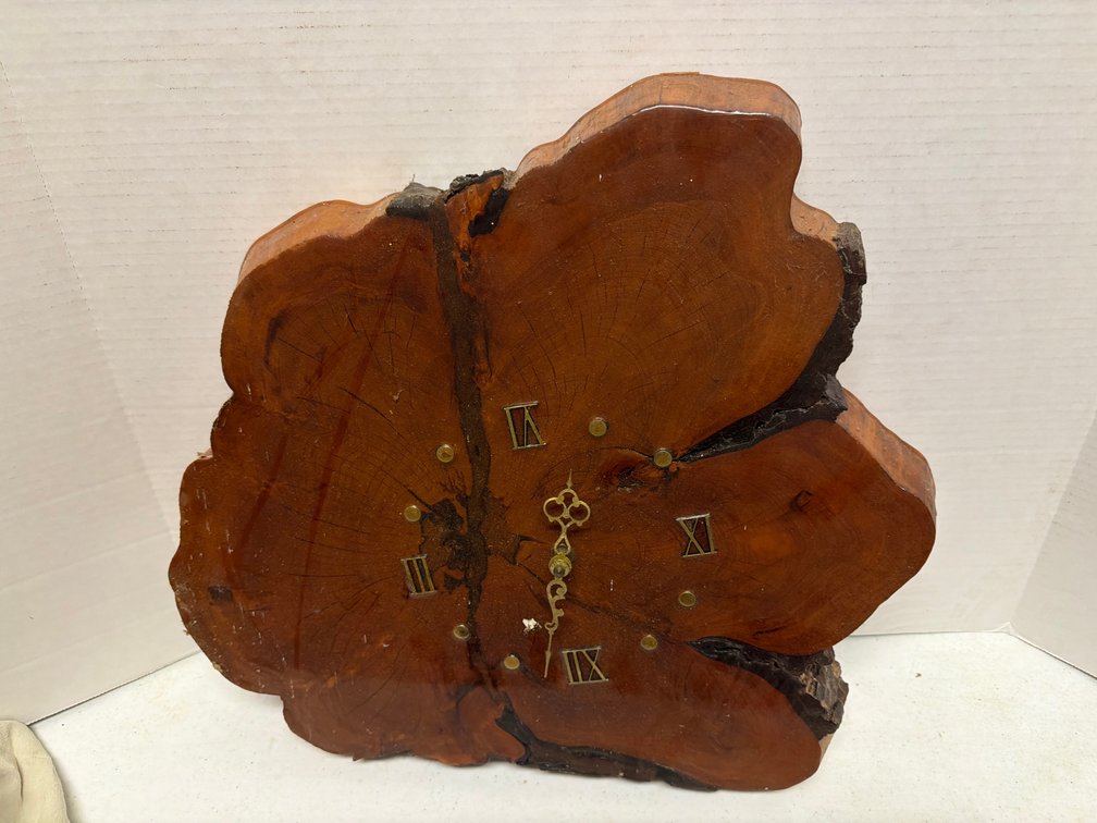 Wood Clock-17” X 18”
