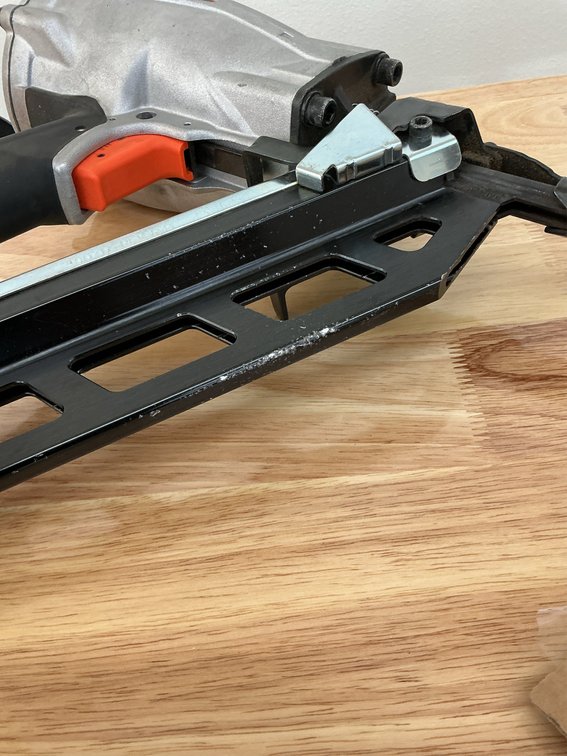 Pneumatic 3-1/2 in. 30  PowerMaster NailER