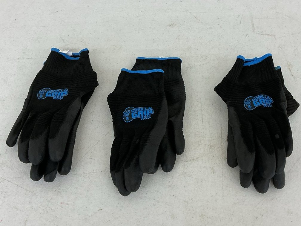 Three pack of gorilla grip tracks gloves