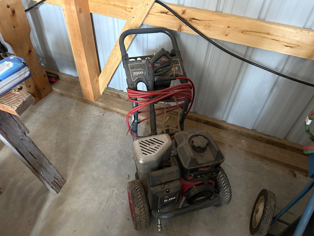 Briggs and Stratton Pressure Washer