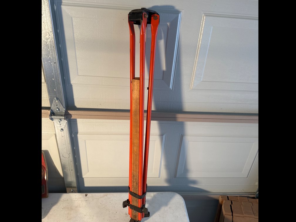 Contractors Tri Pod, Level