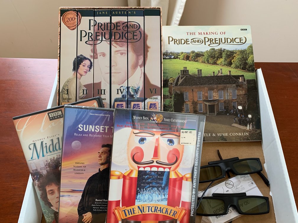 DVD’s, VHS & 3D Glasses