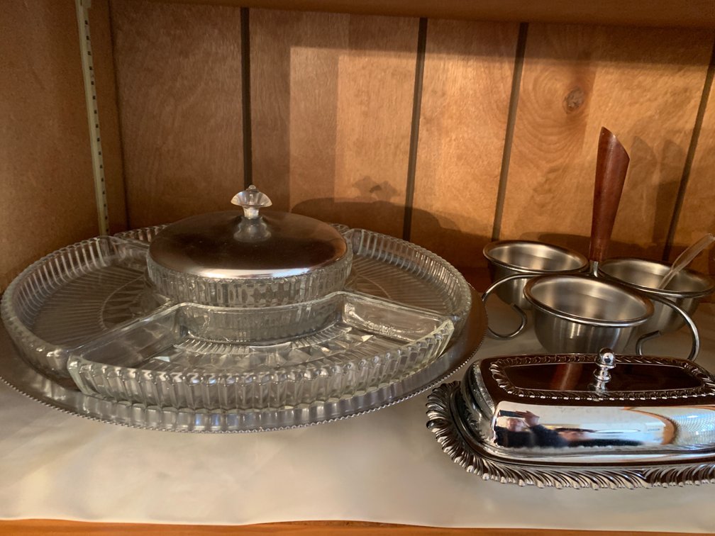Serving Dishes