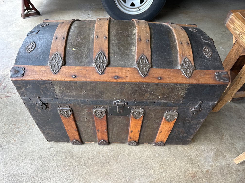 Vintage Trunk