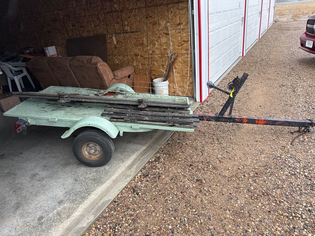 Trailer-Needs Work 7 Feet x 43 Inches