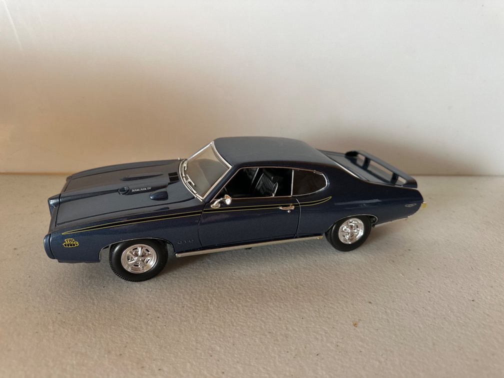 1969 GTO Pontiac Judge, 1/18 Scale Die Cast