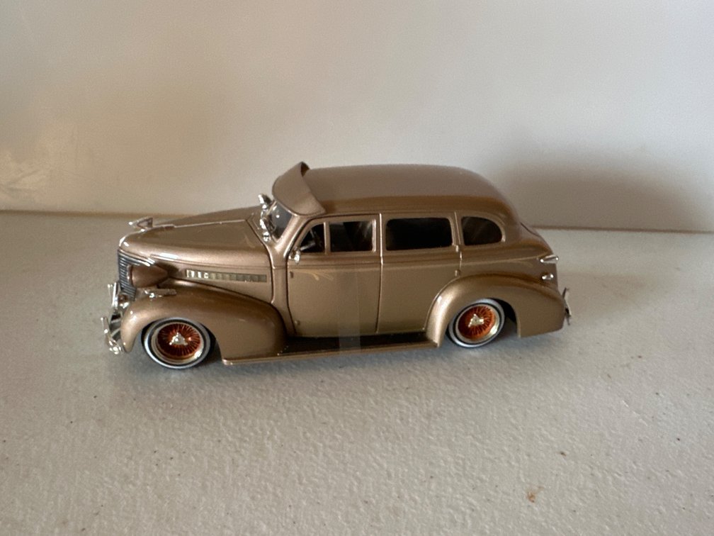 1939 Chevy Master Deluxe Die Cast Car