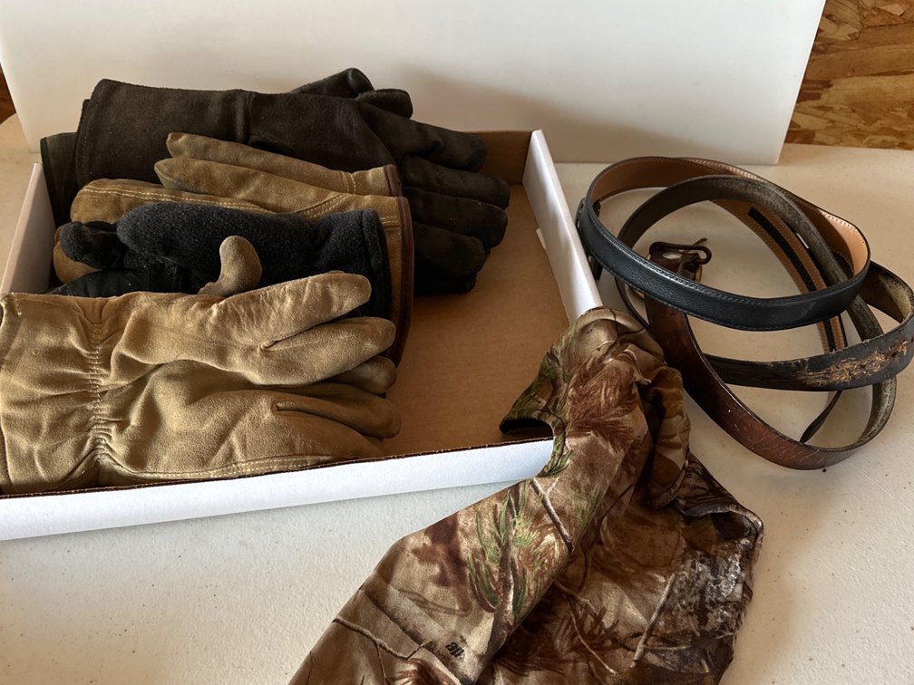 Mens Gloves, Belts